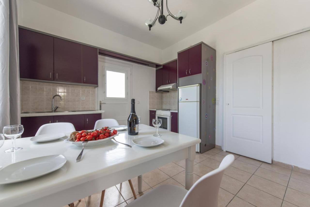 White Utopia Apartments And Maisonettes Имеровигли Екстериор снимка